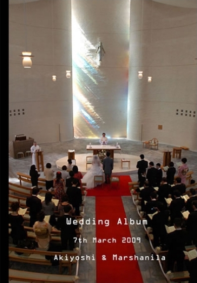 30：カトリック神戸中央教会−結婚式アルバム作成-アルバムカフェです。