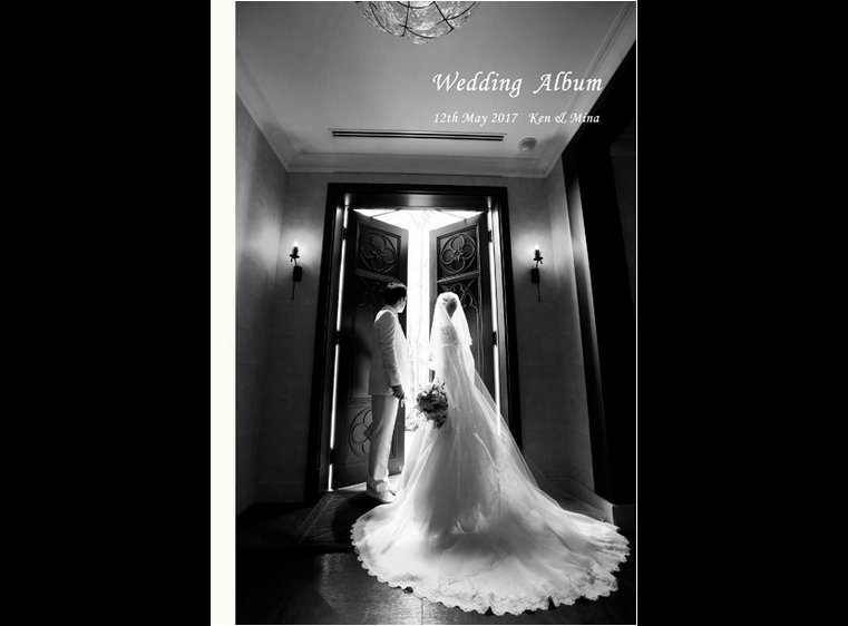 新浦安アートグレイス・ウエディングコーストでの前撮りのお写真を中心にしたアルバムです。1頁目：結婚式アルバム