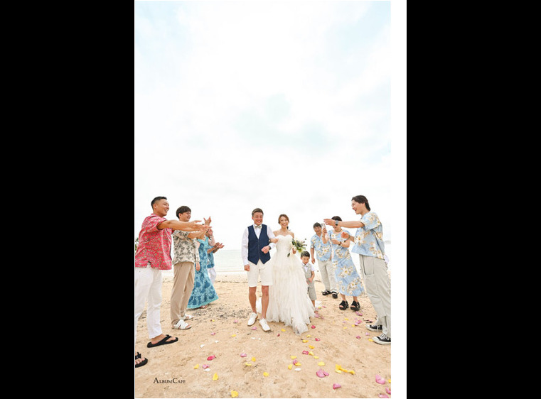 14頁目:結婚式アルバム